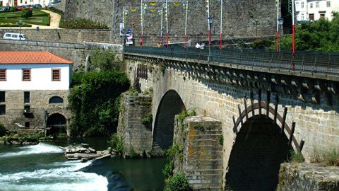中世の橋 中世の橋 - Barcelos | www.visitportugal.com